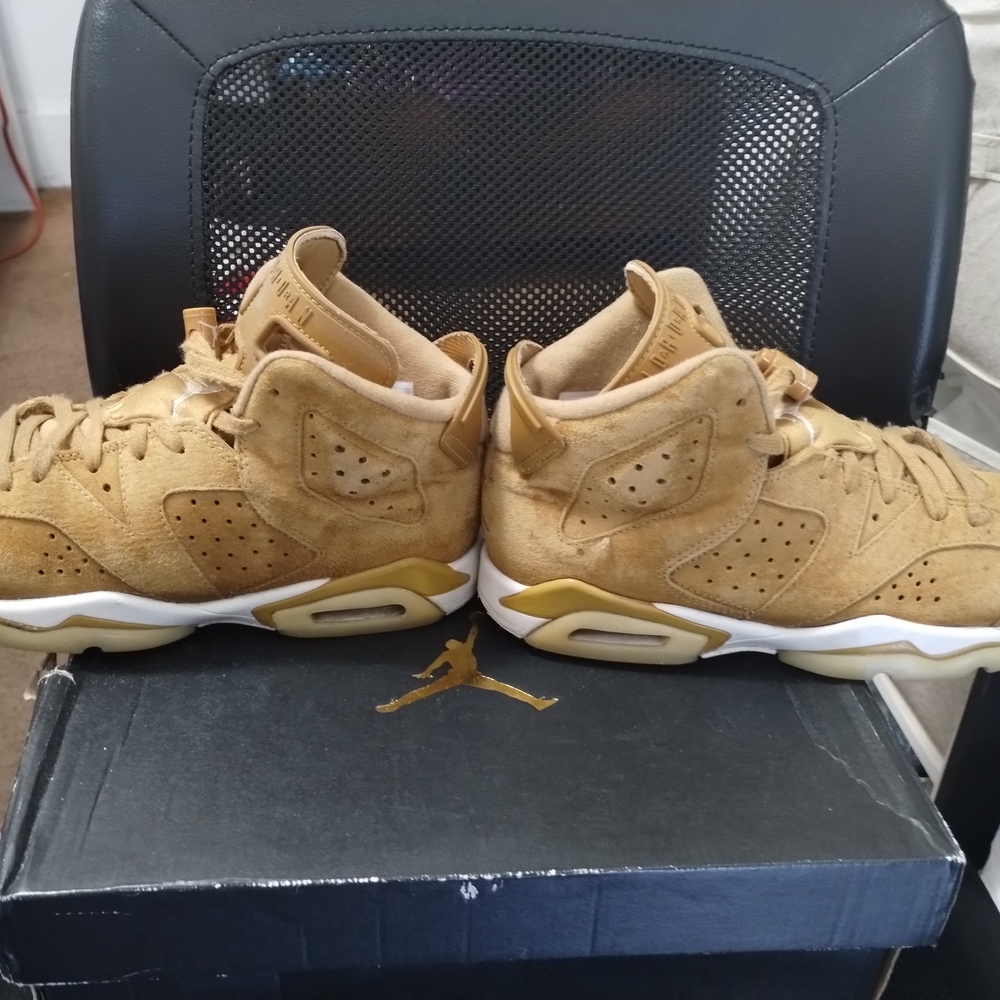 Jordan 6 - Picture 3 of 9